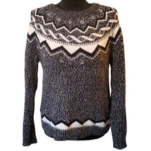 Old Navy Cute Black and White Knit Sweater Large